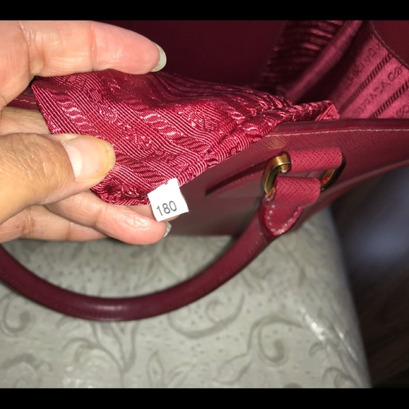 Prada Saffiano LUX  Cerise +Fuoco - Picture 7 of 9